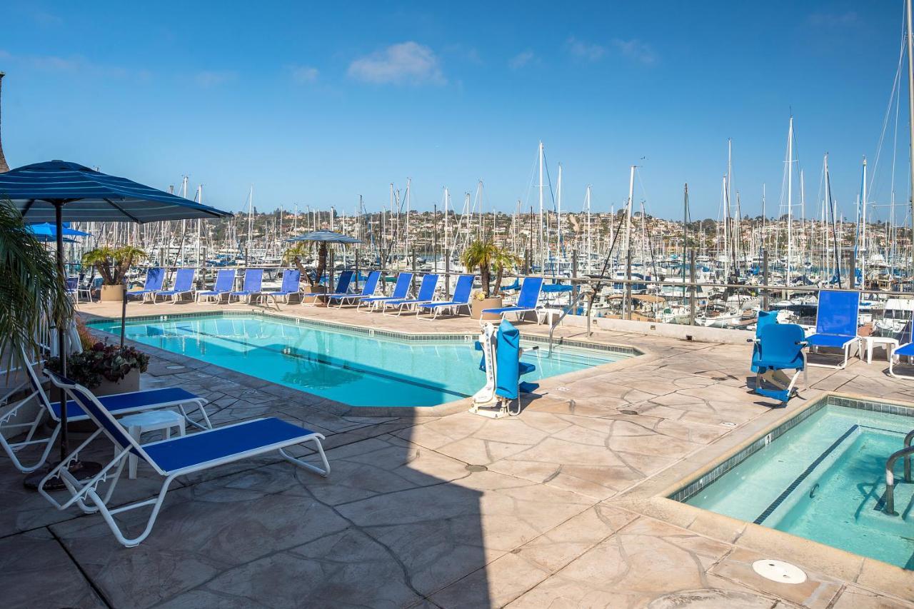 Bay Club Hotel And Marina Сан Диего Екстериор снимка