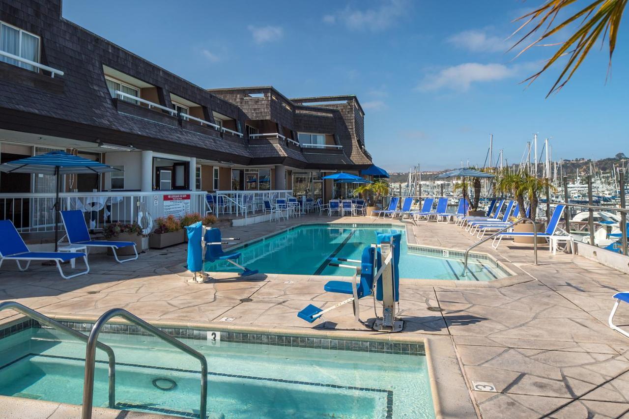 Bay Club Hotel And Marina Сан Диего Екстериор снимка