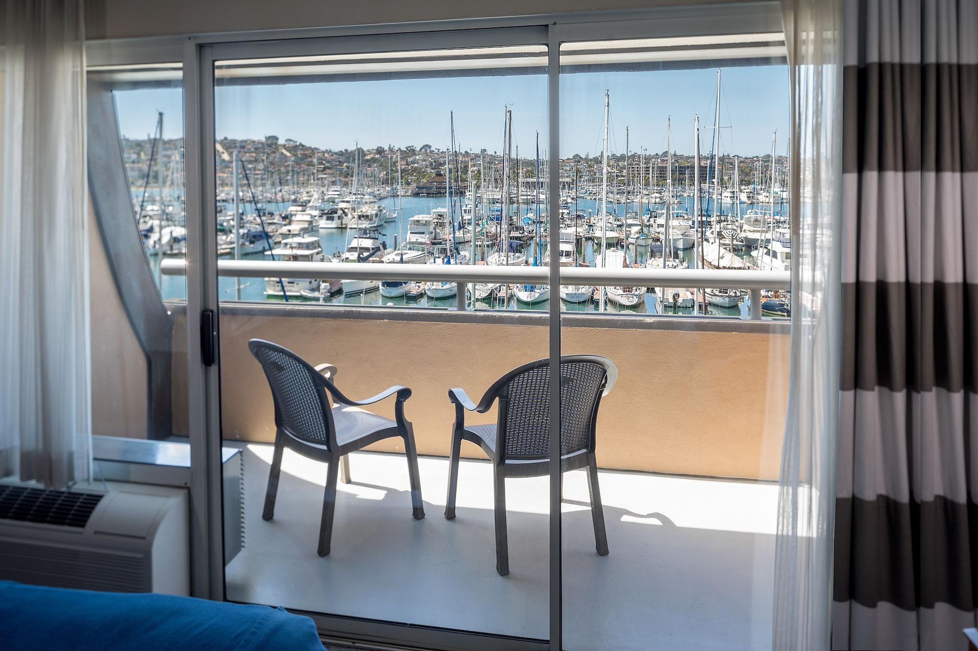 Bay Club Hotel And Marina Сан Диего Екстериор снимка