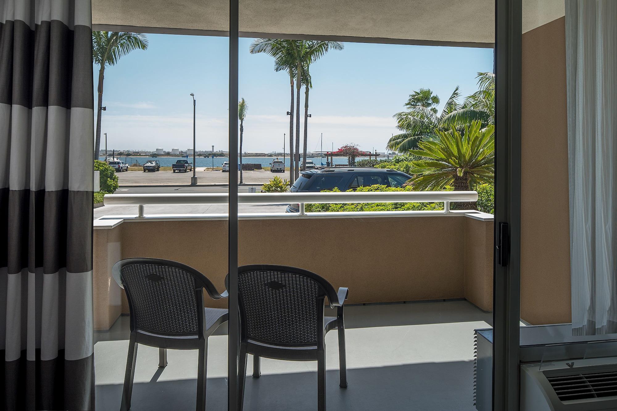 Bay Club Hotel And Marina Сан Диего Екстериор снимка