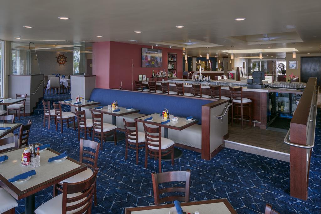 Bay Club Hotel And Marina Сан Диего Екстериор снимка