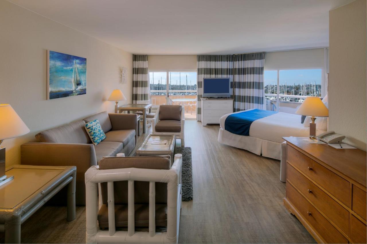 Bay Club Hotel And Marina Сан Диего Екстериор снимка
