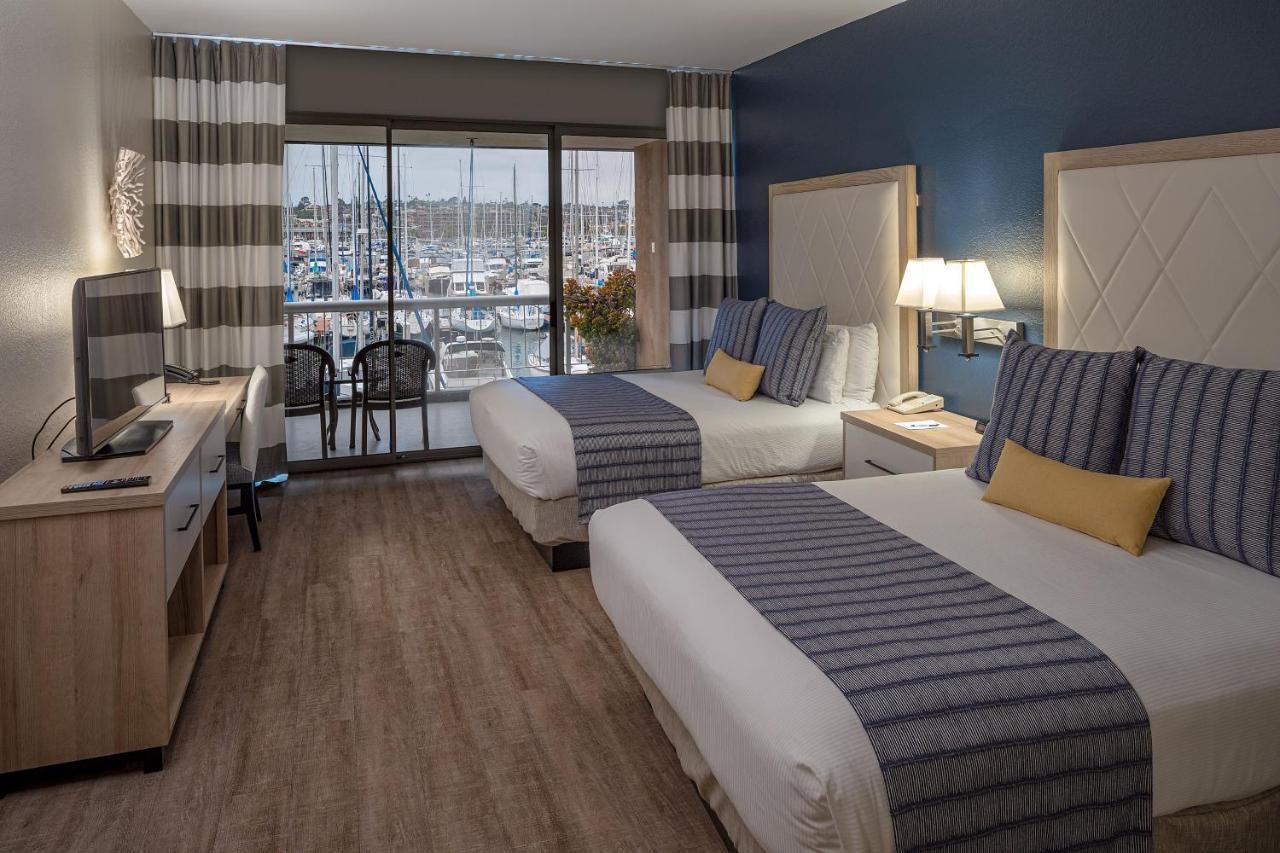 Bay Club Hotel And Marina Сан Диего Екстериор снимка